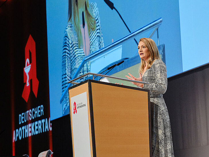 Deutscher Apothekertag 2024 Fotograf: André Wagenzik, Dresdner Verpackungstagung, Deutsches Verpackungsinstitut e. V.