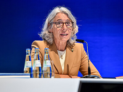 Gabriele Regina Overwiening