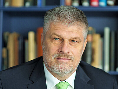 Thomas Dittrich wurde einstimmig zum neuen Vorsitzenden des Deutschen Apothekerverbandes gewählt.