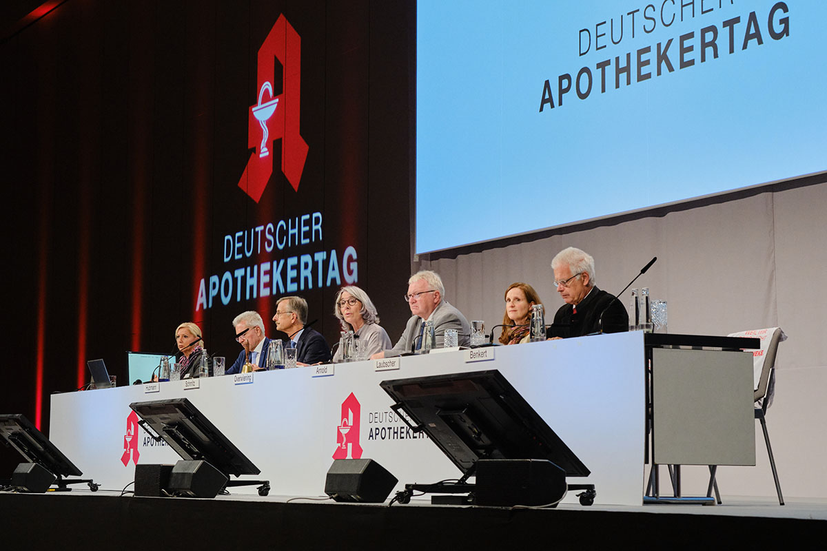 Deutscher Apothekertag 2024 Fotograf: André Wagenzik, Dresdner Verpackungstagung, Deutsches Verpackungsinstitut e. V.